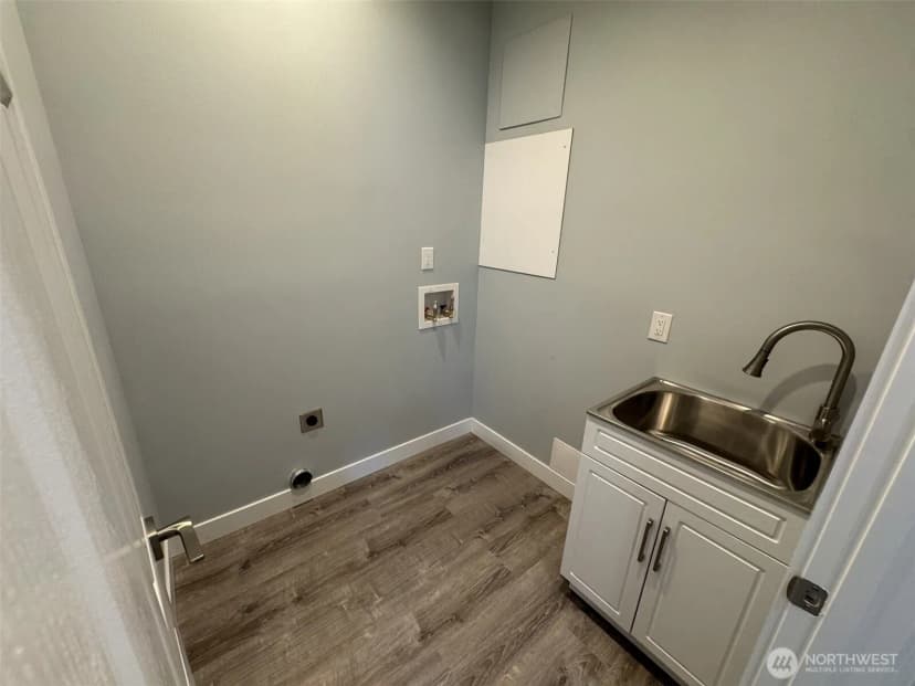 Property photo for 726 Reiten Road, Kent photo 11