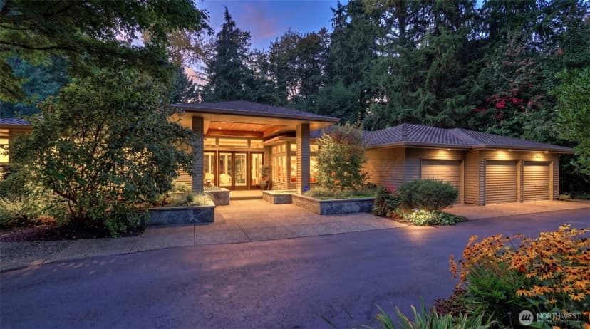 Property photo for 2701 266th Avenue Se, Sammamish