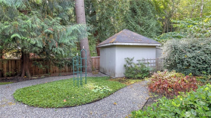 Property photo for 2701 266th Avenue Se, Sammamish photo 38