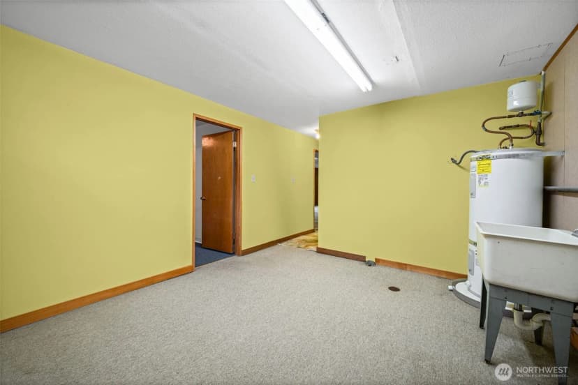 Property photo for 30071 10th Avenue Sw, Federal Way photo 28