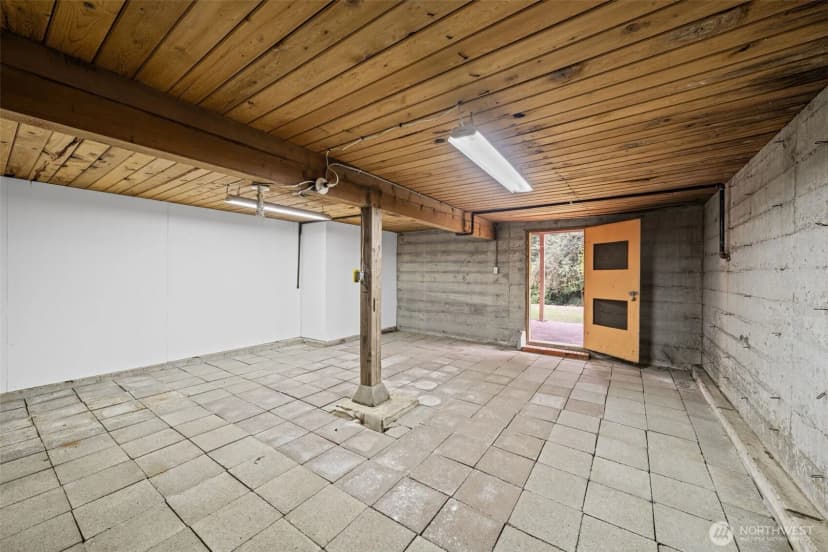 Property photo for 30071 10th Avenue Sw, Federal Way photo 38
