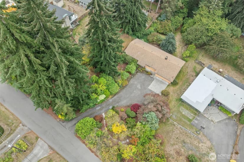Property photo for 30071 10th Avenue Sw, Federal Way photo 39