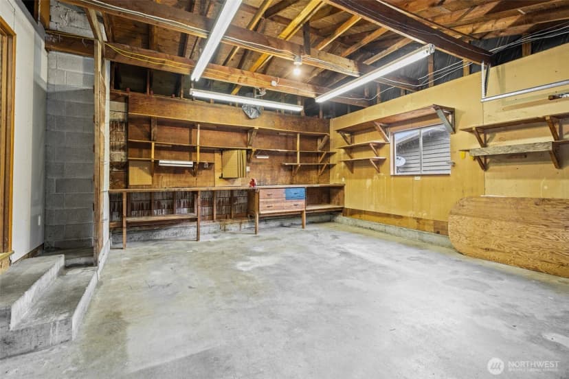 Property photo for 30071 10th Avenue Sw, Federal Way photo 36