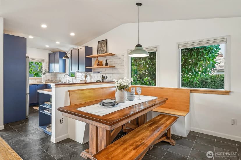 Property photo for 1218 Ne 117th Street, Seattle photo 10
