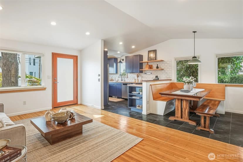 Property photo for 1218 Ne 117th Street, Seattle photo 13