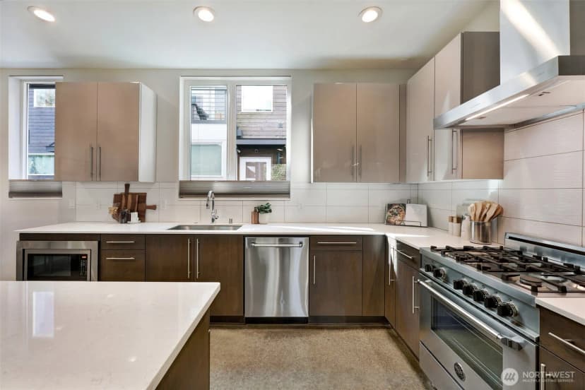 Property photo for 801 S Homer Street #b, Seattle photo 7