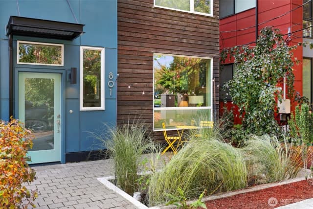 Property photo for 801 S Homer Street #b, Seattle