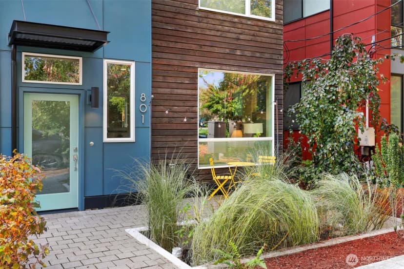 Property photo for 801 S Homer Street #b, Seattle