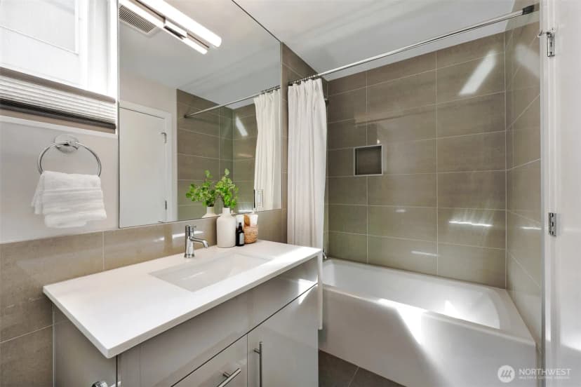 Property photo for 801 S Homer Street #b, Seattle photo 15
