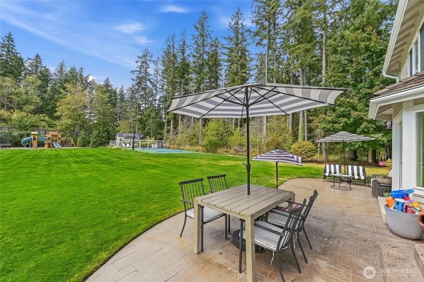 Property photo for 25335 237th Place Se, Maple Valley photo 31