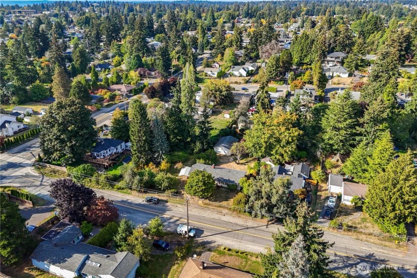 Property photo for 238 X Sw 143rd Street, Burien photo 22