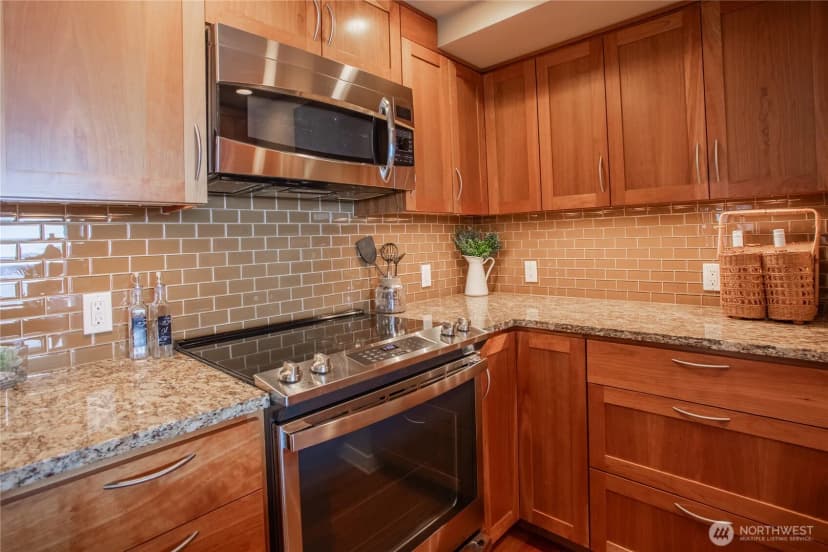 Property photo for 1415 2nd Avenue #1009, Seattle photo 21
