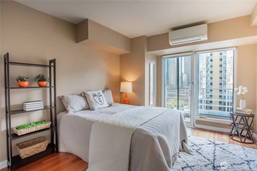 Property photo for 1415 2nd Avenue #1009, Seattle photo 27