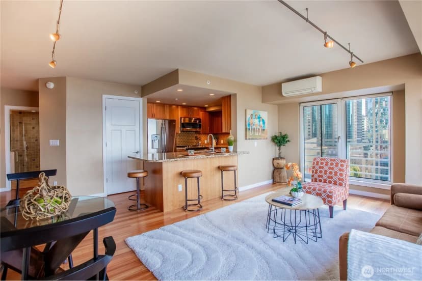 Property photo for 1415 2nd Avenue #1009, Seattle photo 15