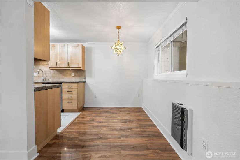 Property photo for 2215 14th Avenue W #1, Seattle photo 6