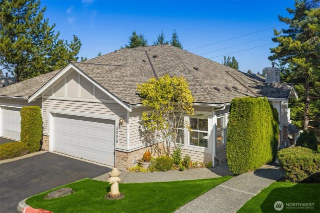 Property photo for 5299 164th Avenue Se #6-2, Bellevue