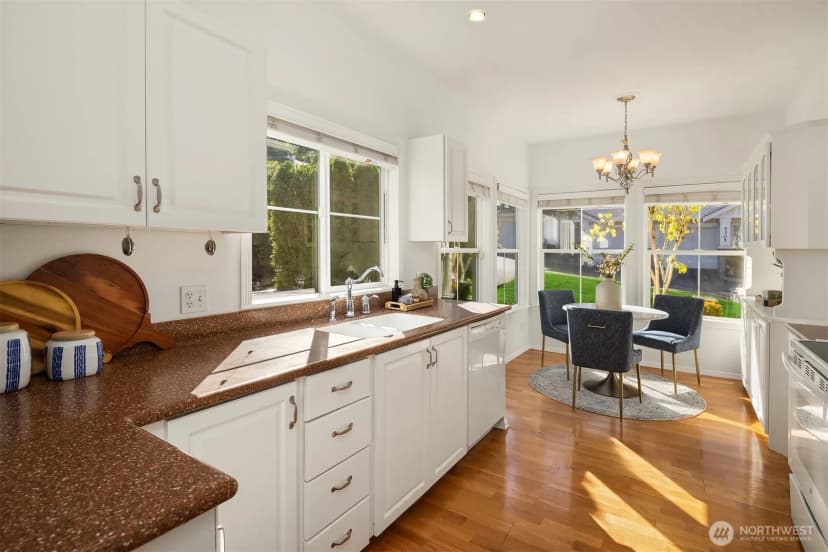 Property photo for 5299 164th Avenue Se #6-2, Bellevue photo 11