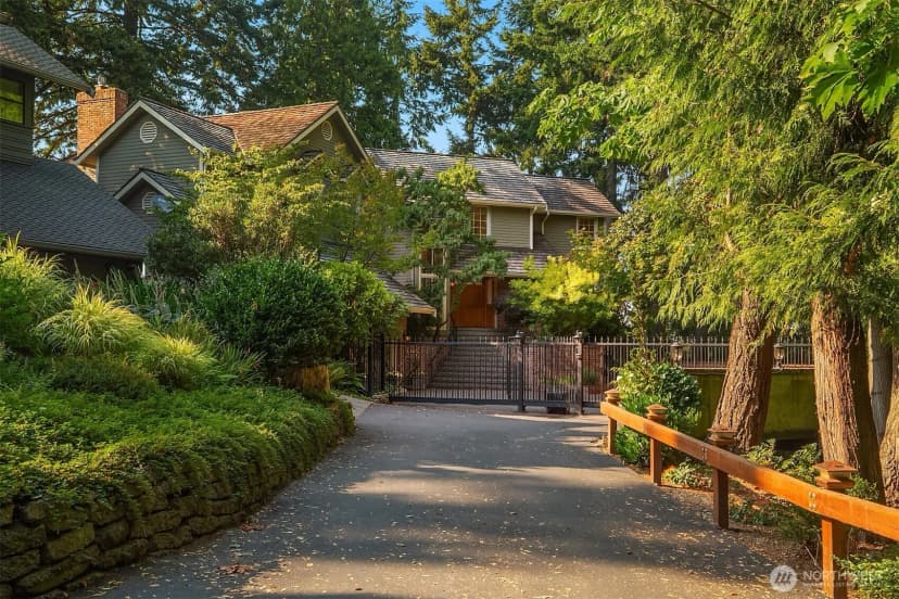 Property photo for 13021 13th Avenue Nw, Seattle photo 38