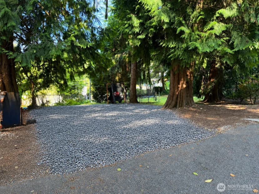 Property photo for 12117 Clearview Drive, Edmonds photo 34