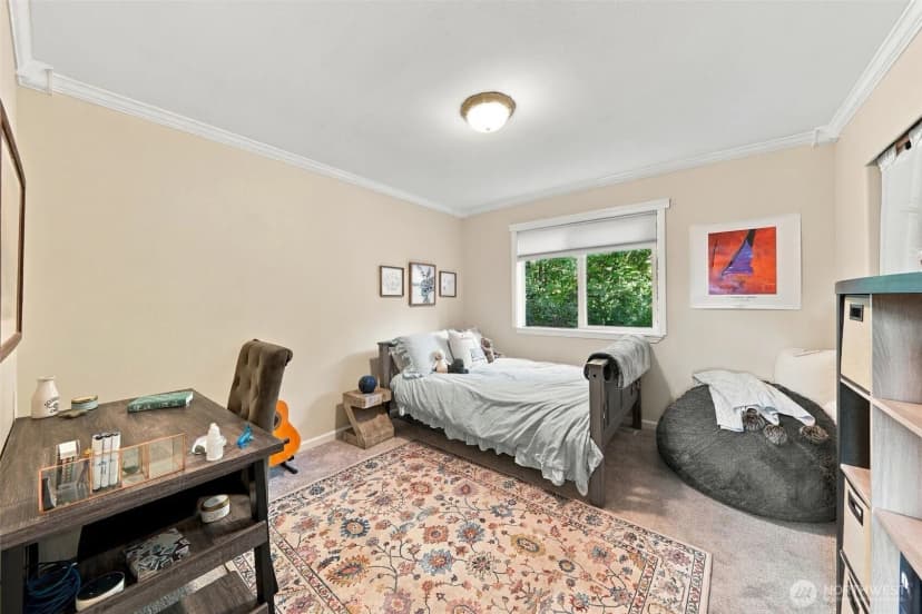 Property photo for 12117 Clearview Drive, Edmonds photo 19