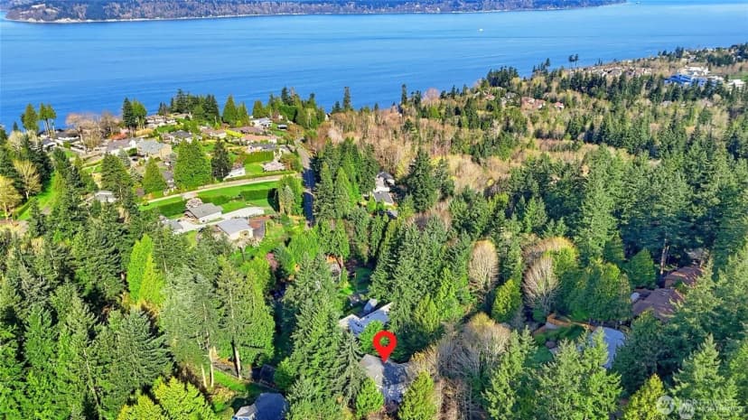 Property photo for 12117 Clearview Drive, Edmonds photo 40