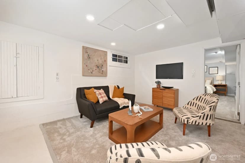 Property photo for 933 N 84th Street, Seattle photo 18