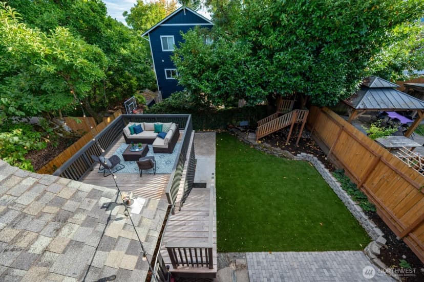 Property photo for 933 N 84th Street, Seattle photo 24