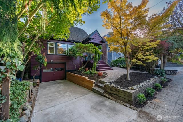 Property photo for 933 N 84th Street, Seattle photo 2
