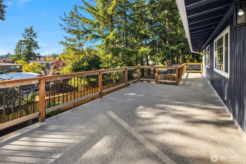 Property photo for 113 152nd Place Se, Bellevue photo 28