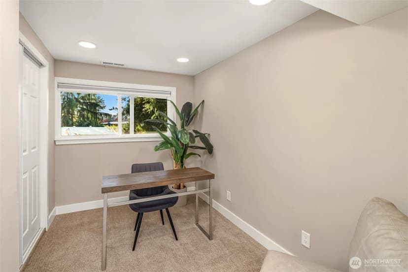 Property photo for 113 152nd Place Se, Bellevue photo 24