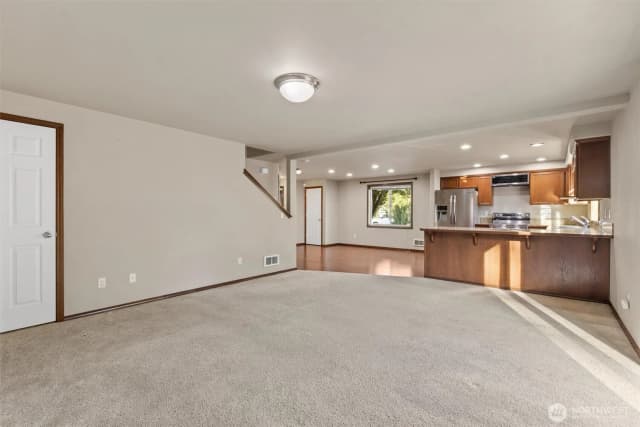 Property photo for 4560 148th Street Ne, Marysville photo 4