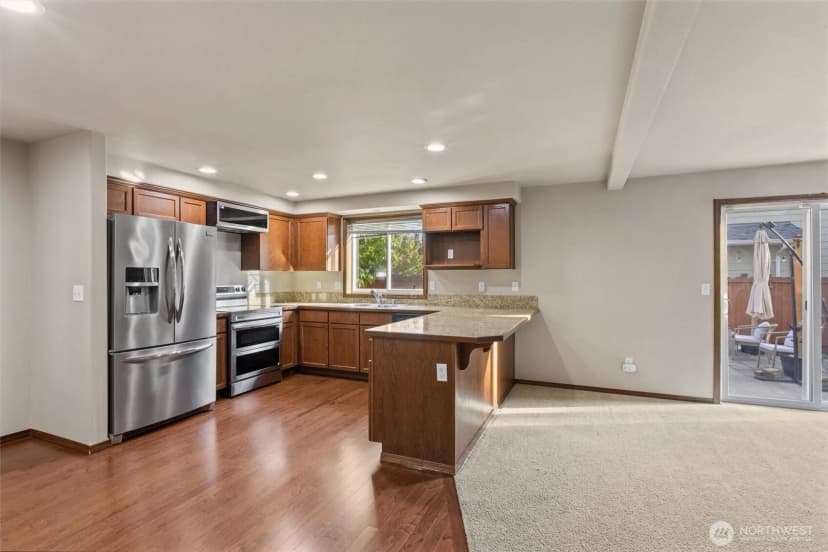 Property photo for 4560 148th Street Ne, Marysville photo 7