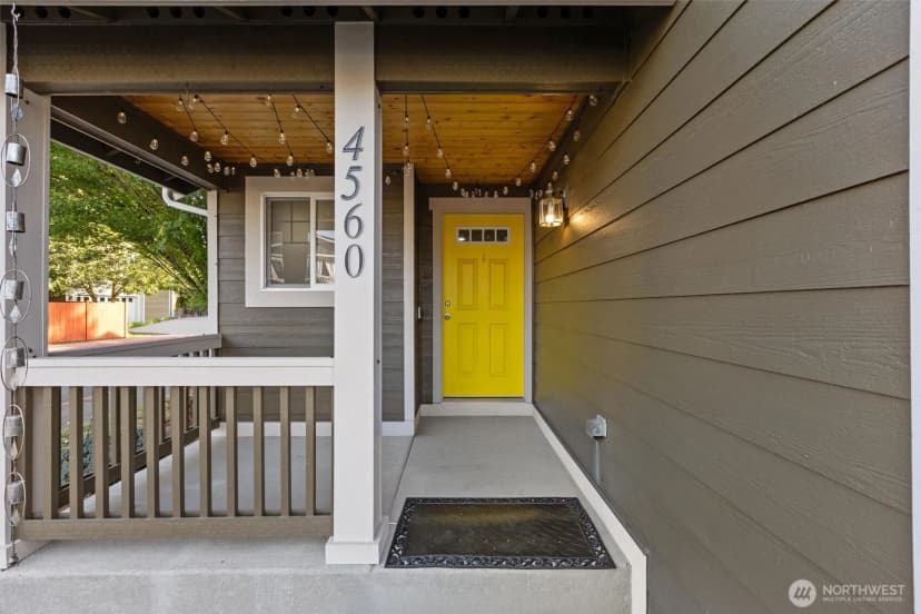Property photo for 4560 148th Street Ne, Marysville photo 3