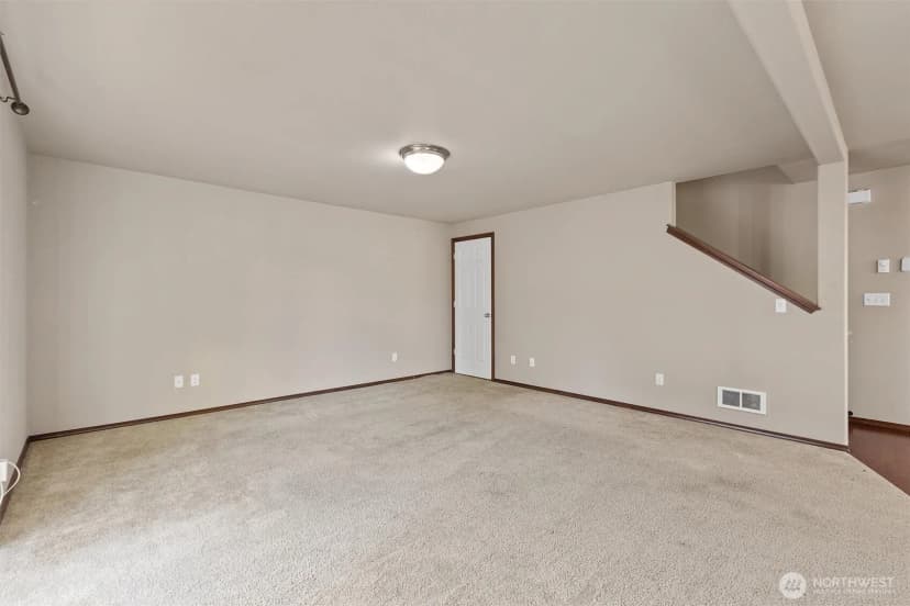 Property photo for 4560 148th Street Ne, Marysville photo 13