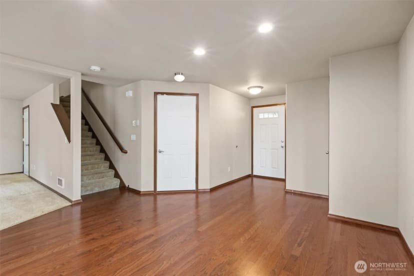 Property photo for 4560 148th Street Ne, Marysville photo 15