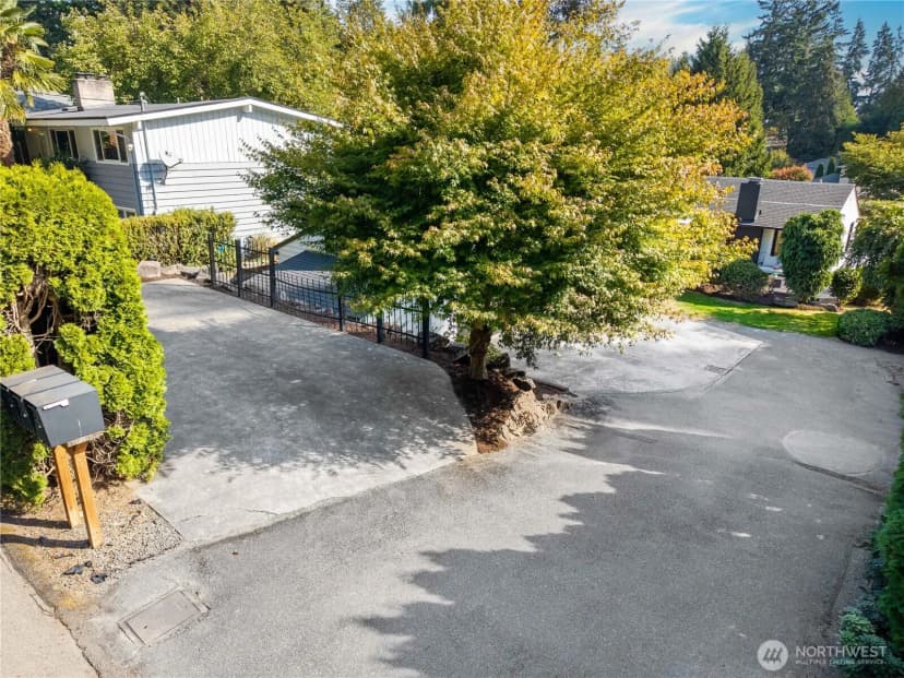 Property photo for 14834 Interlake Avenue N, Shoreline photo 34