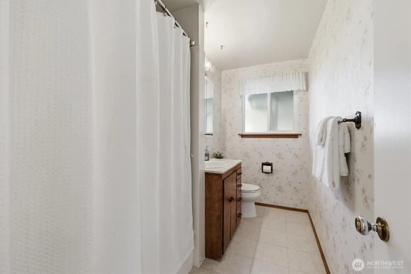Property photo for 4222 Se 3rd Street, Renton photo 14