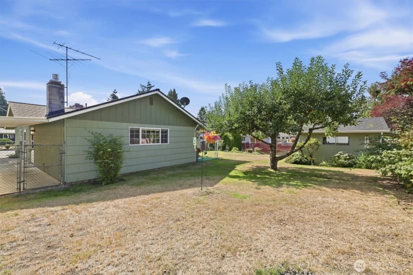 Property photo for 4222 Se 3rd Street, Renton photo 25