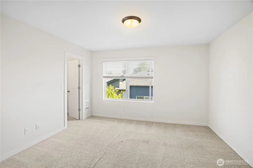 Property photo for 15720 Meadow Road #g1, Lynnwood photo 24