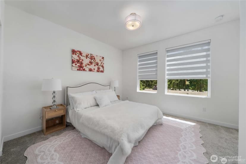 Property photo for 15612 8th Avenue Sw #104, Burien photo 6