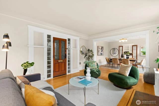 Property photo for 2915 Franklin Avenue E #a, Seattle photo 4