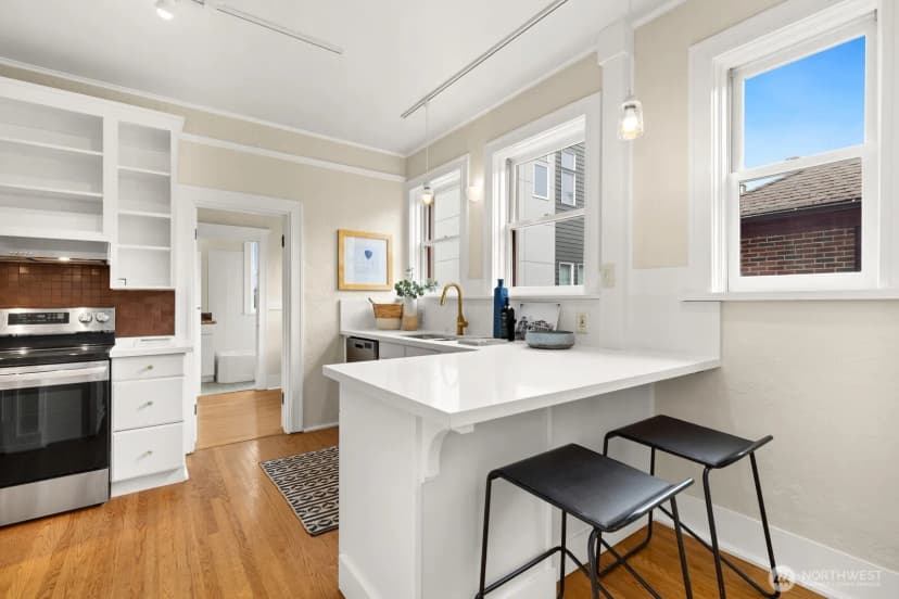 Property photo for 2915 Franklin Avenue E #a, Seattle photo 9