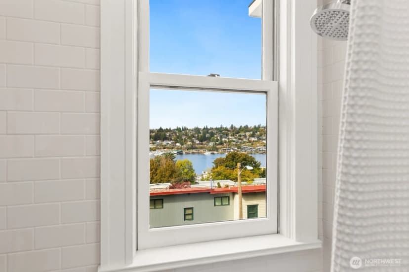 Property photo for 2915 Franklin Avenue E #a, Seattle photo 14
