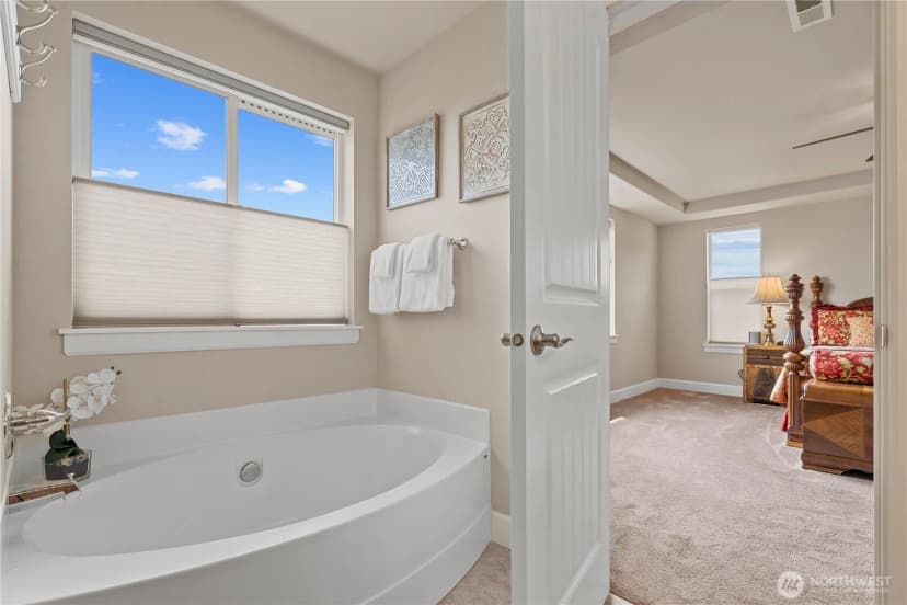 Property photo for 30180 60th Avenue S, Auburn photo 26