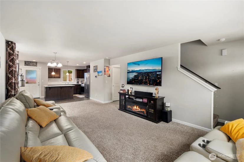 Property photo for 1202 E 58th Street, Tacoma photo 4