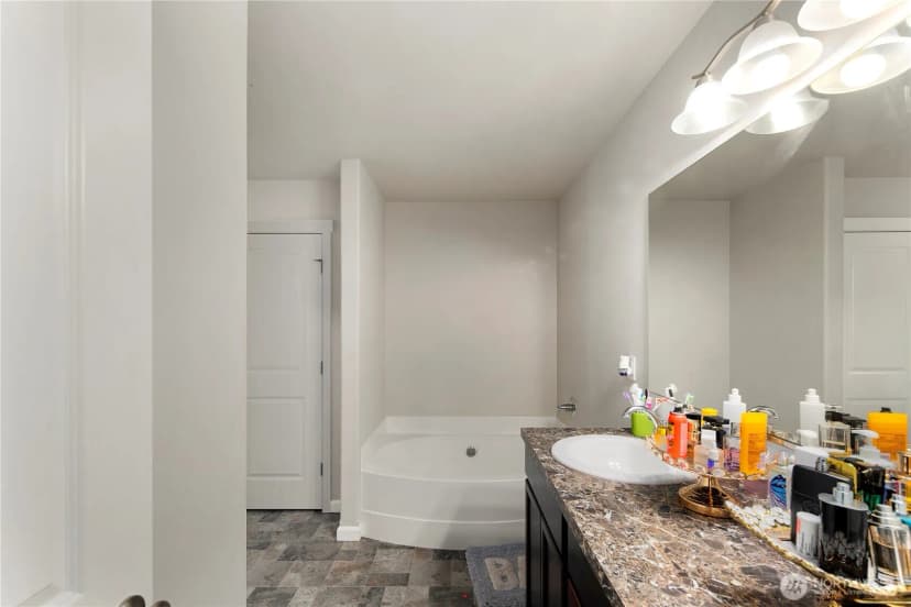 Property photo for 1202 E 58th Street, Tacoma photo 23