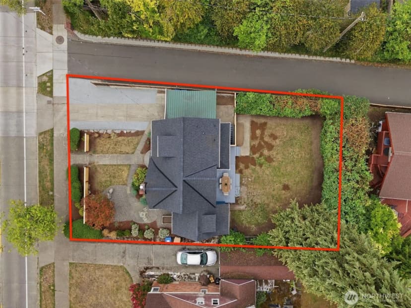 Property photo for 7944 Seward Park Avenue S, Seattle photo 34
