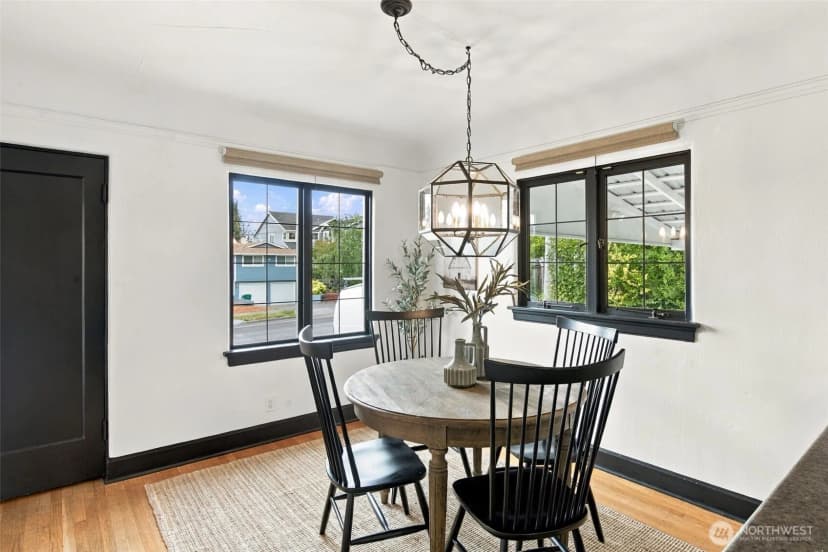 Property photo for 7944 Seward Park Avenue S, Seattle photo 13