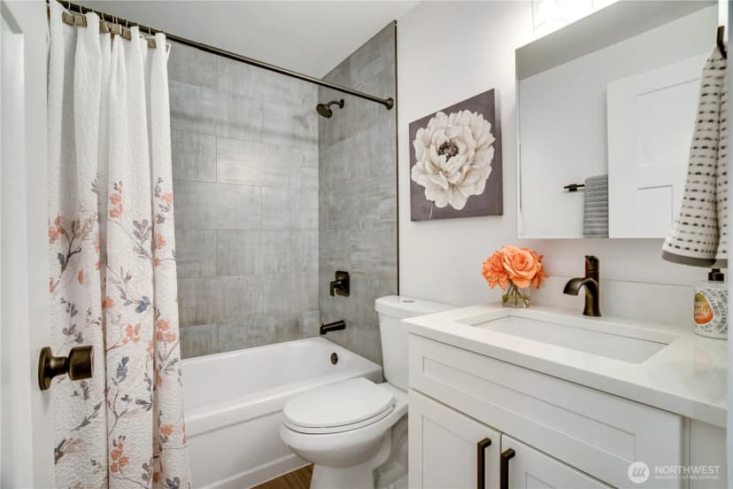 Property photo for 6104 190th Avenue Ct E, Lake Tapps photo 17