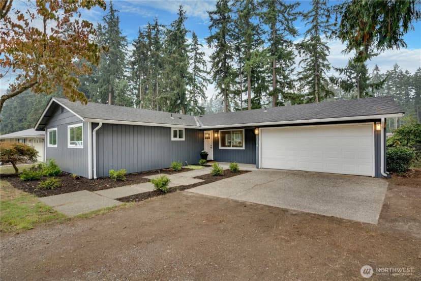 Property photo for 6104 190th Avenue Ct E, Lake Tapps